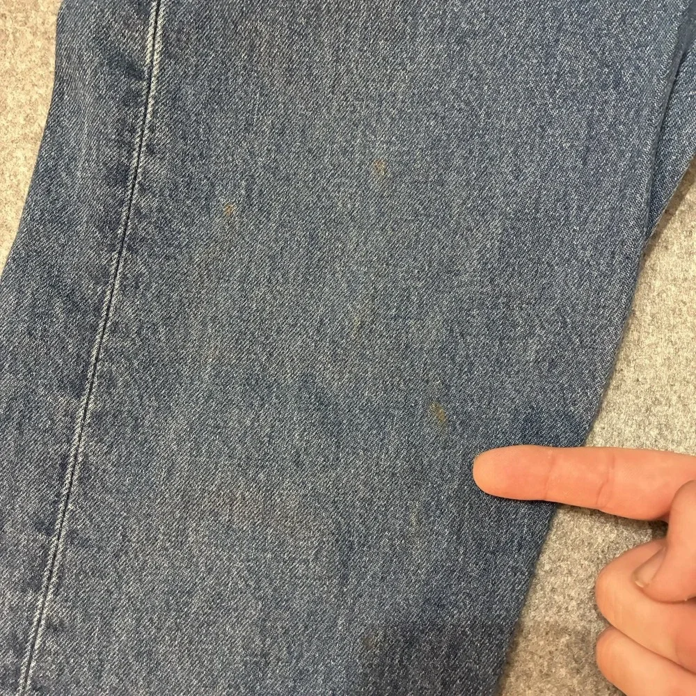 Vintage Y2K 90s Levis 501 Jeans Mens 30x32 Medium Wash Made in USA Button Fly